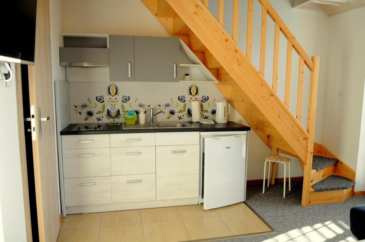 Gosciniec Kaszubski Homestay Białogóra Bagian luar foto