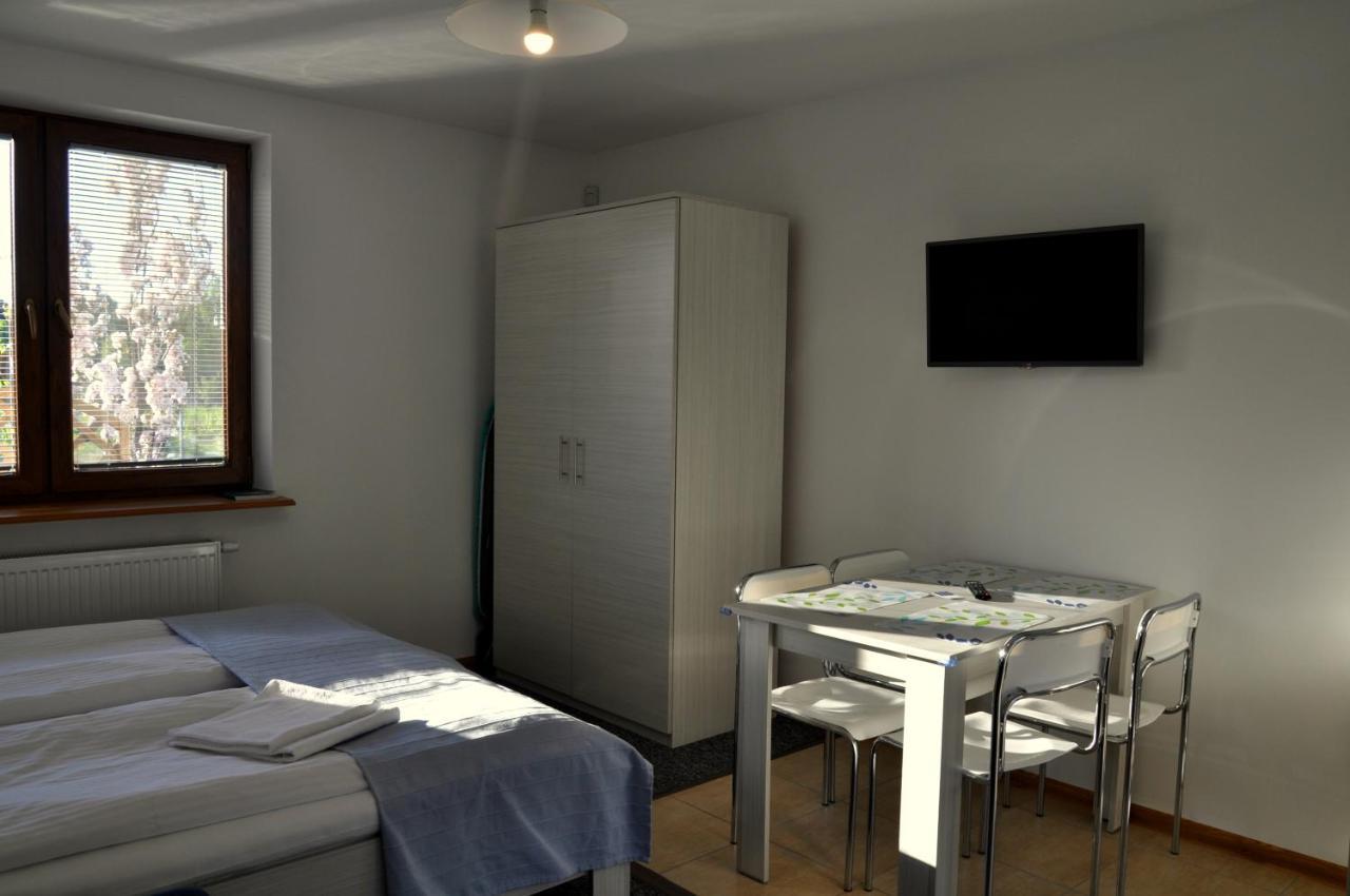 Gosciniec Kaszubski Homestay Białogóra Bagian luar foto