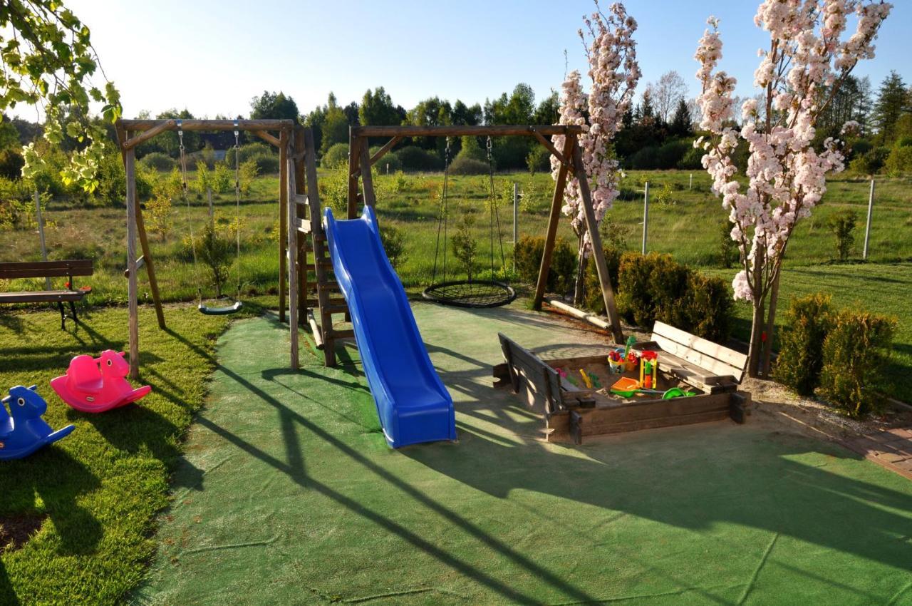 Gosciniec Kaszubski Homestay Białogóra Bagian luar foto