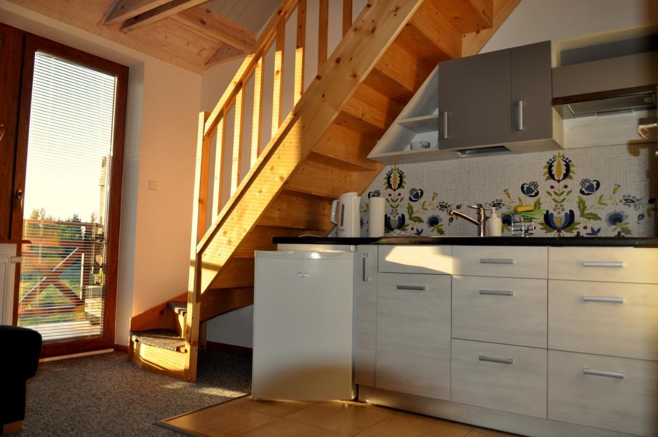 Gosciniec Kaszubski Homestay Białogóra Bagian luar foto