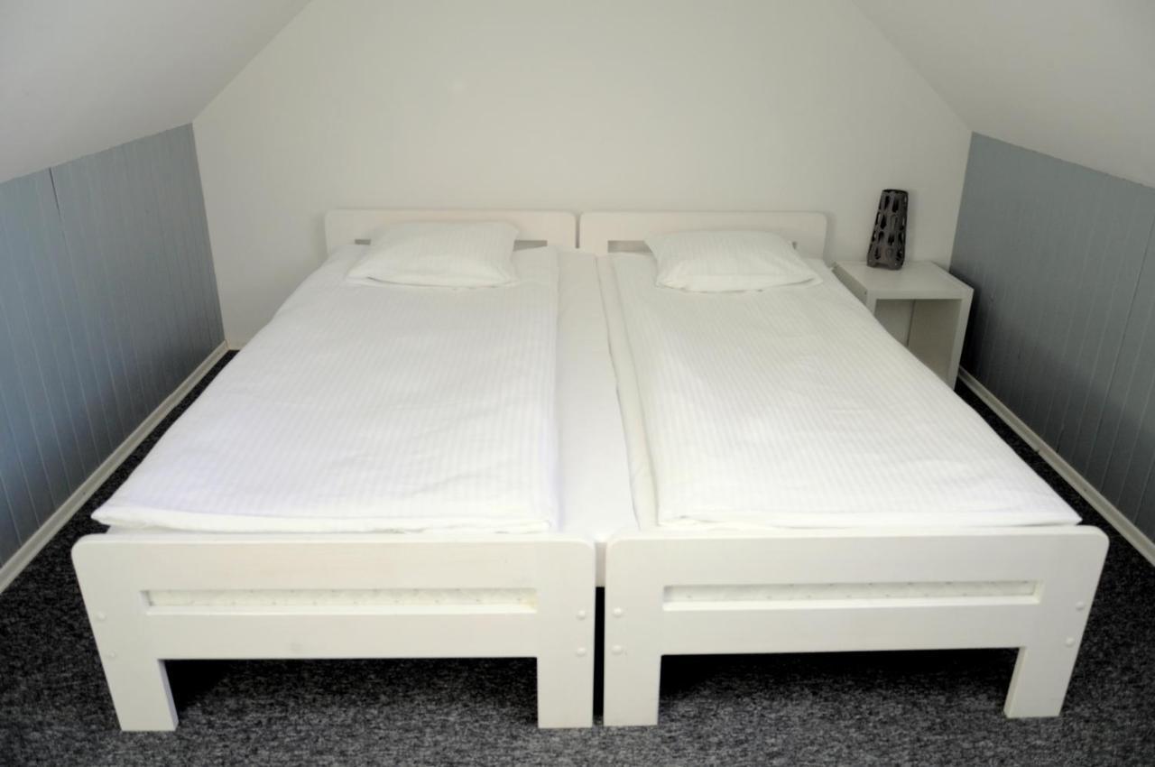 Gosciniec Kaszubski Homestay Białogóra Bagian luar foto